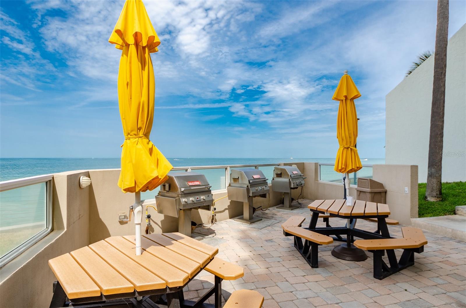 450 Gulfview Boulevard, FL