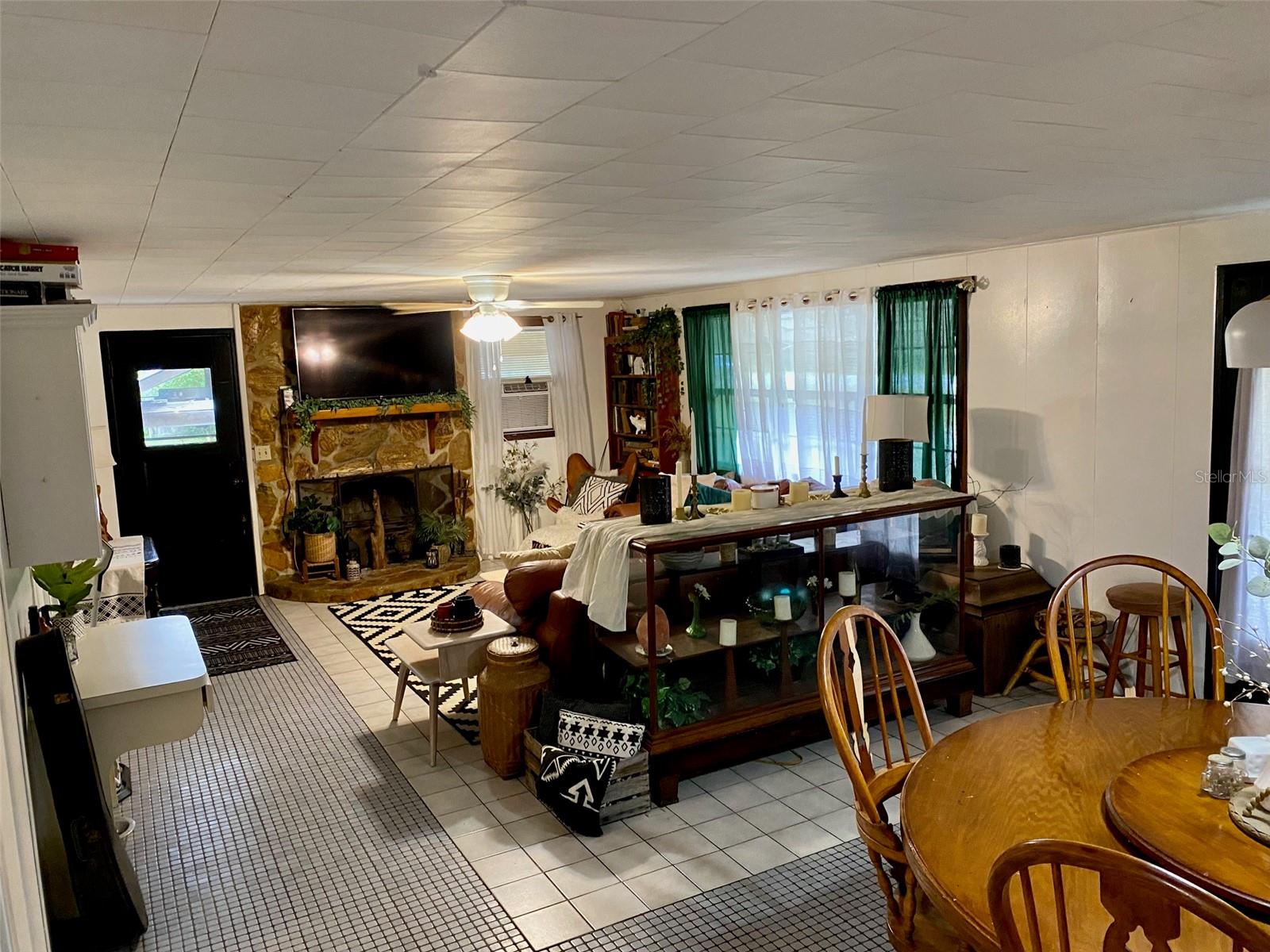 3801 Us Highway 17 92, FL