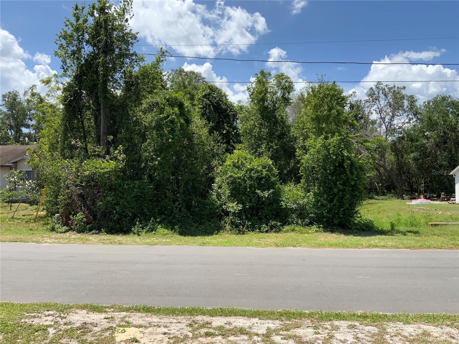 2883 Staten Drive, FL