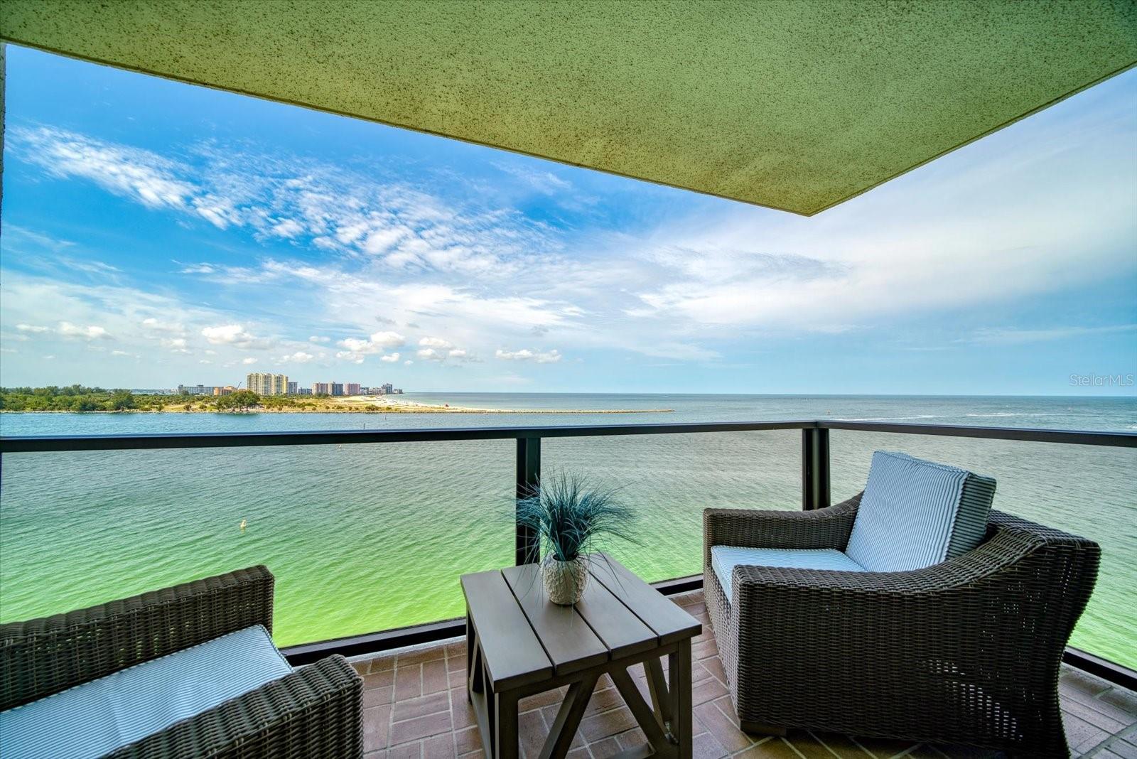 450 Gulfview Boulevard, FL