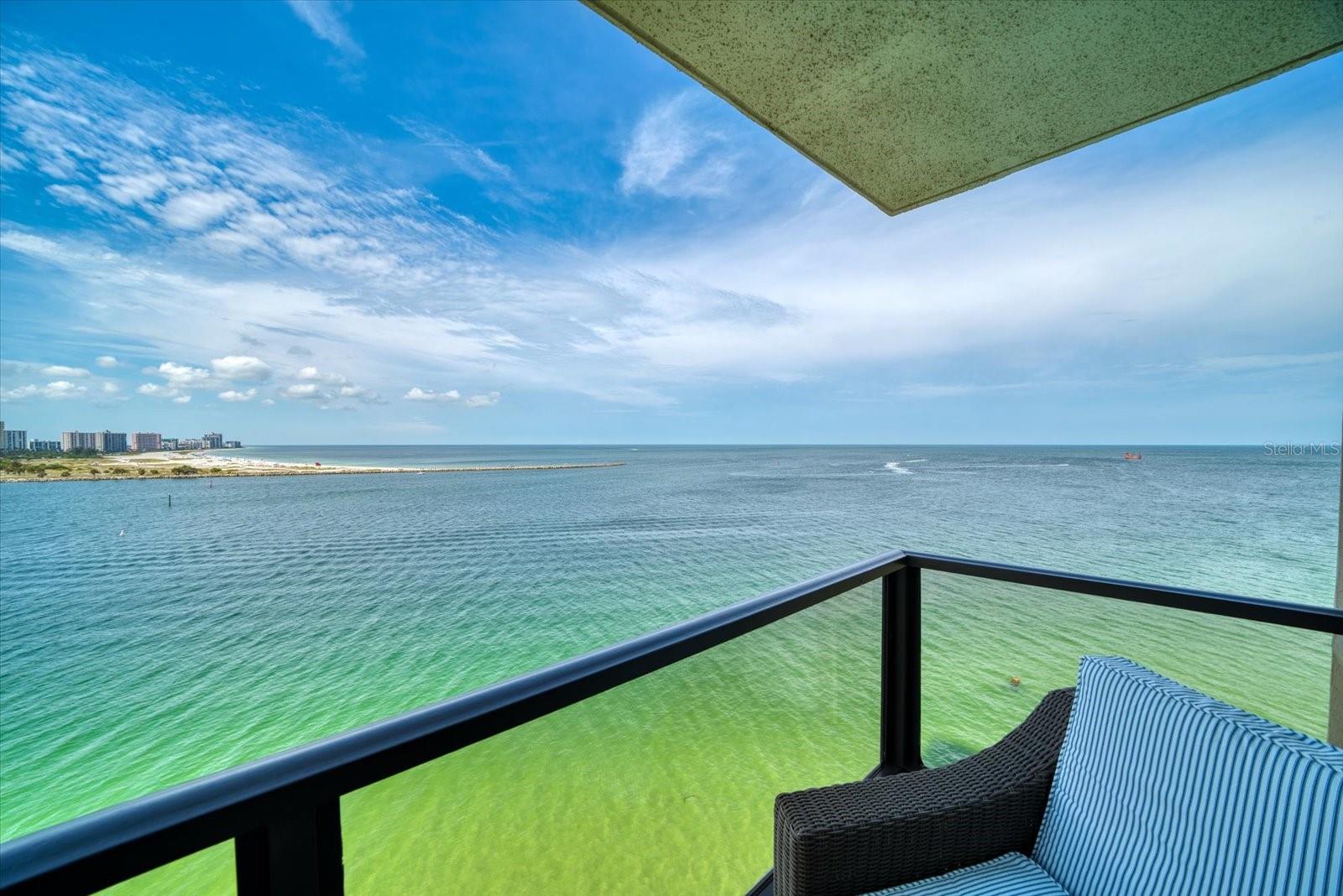 450 Gulfview Boulevard, FL