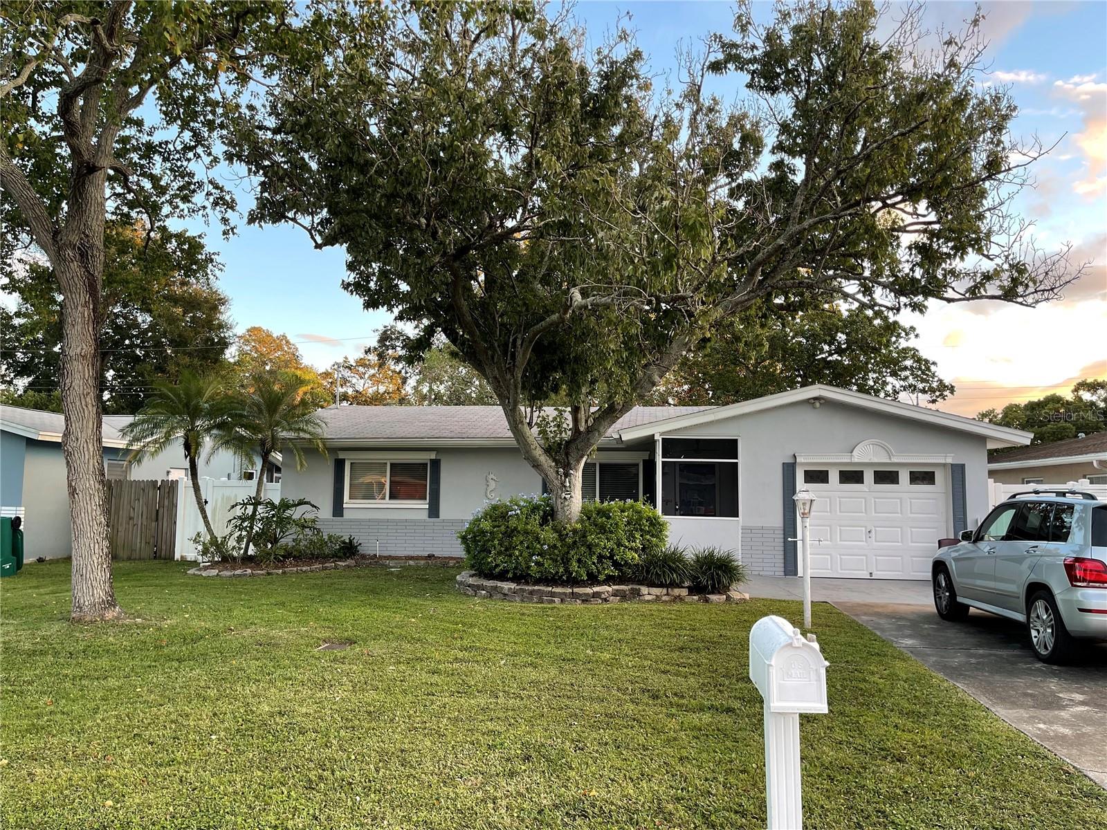 2227 Rose Lane, FL