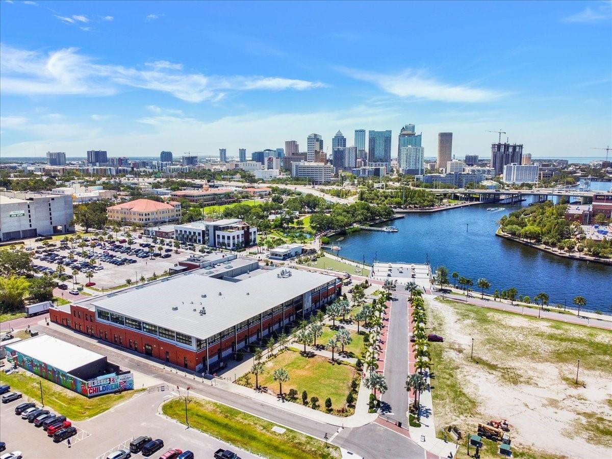 1823 5th Avenue, FL