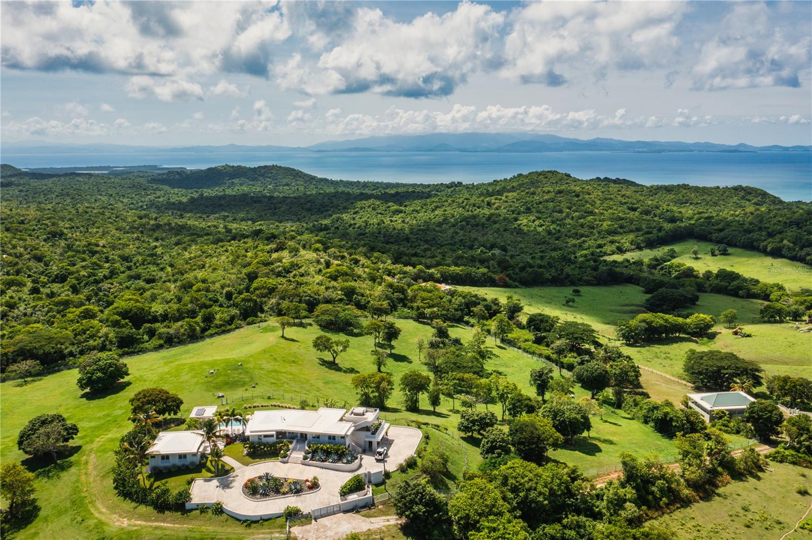 A/B Casa Limones, PR