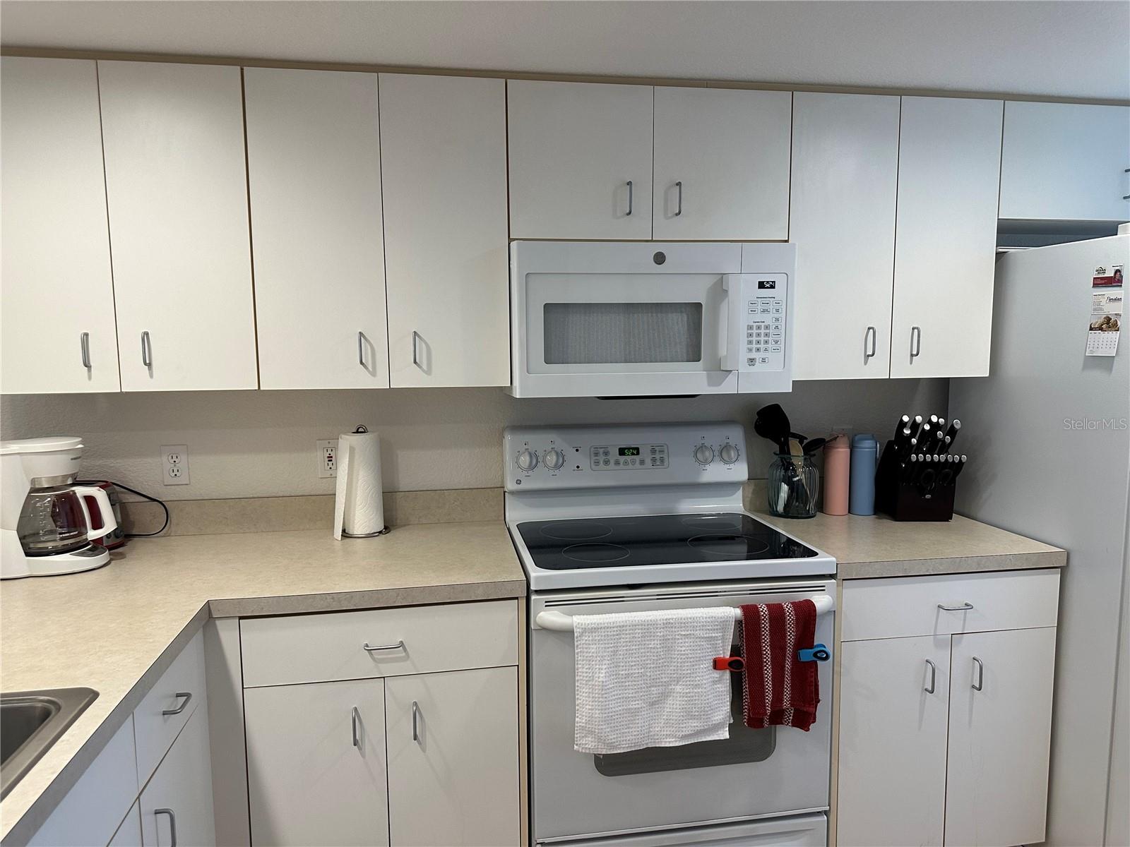 9550 Fiddlers Green Circle, FL
