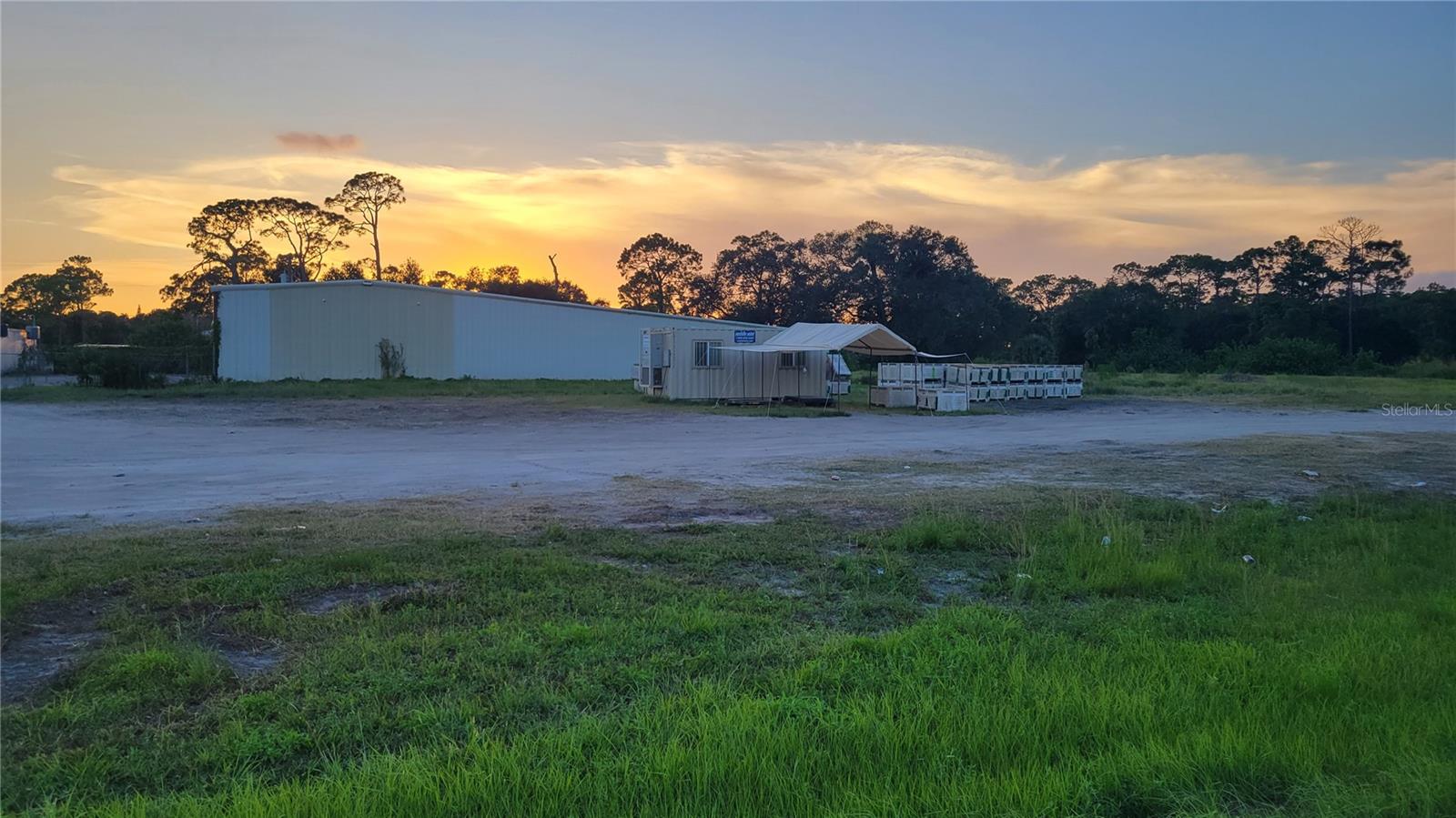 4013 Hwy 441, FL