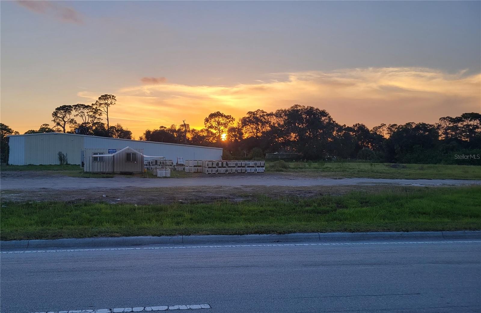 4013 Hwy 441, FL
