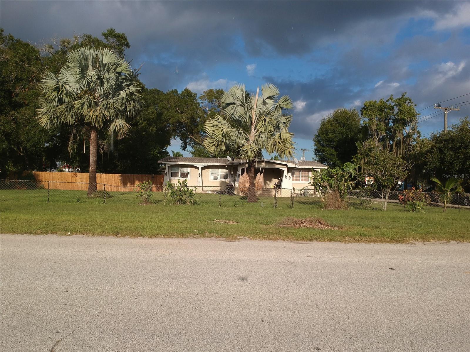 104 6th Avenue, FL