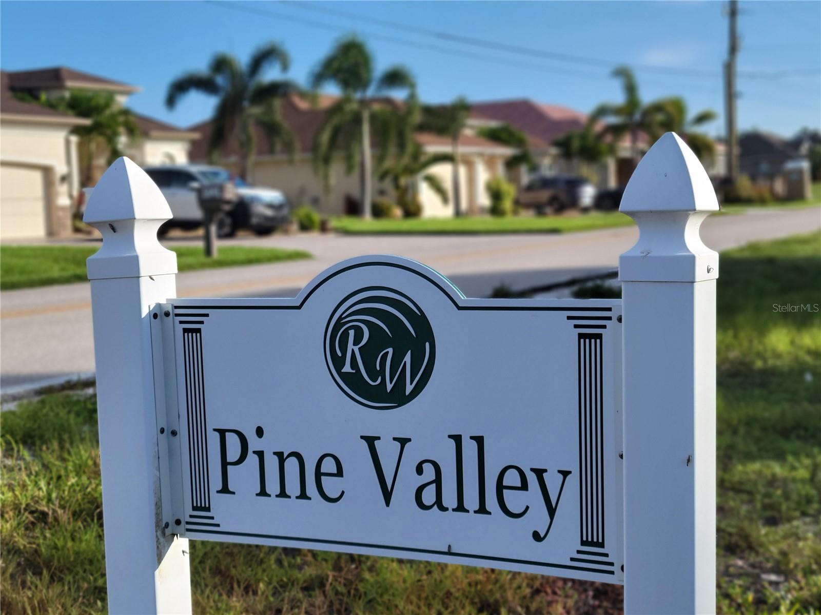164 Tournament Road, FL