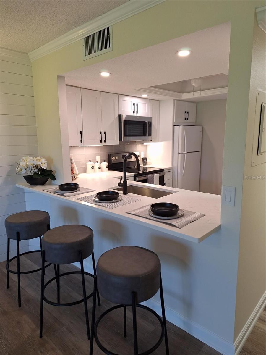 3700 Beneva Road, FL