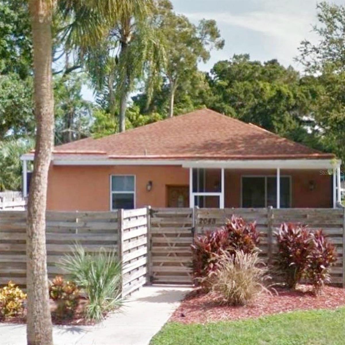 2043 Roselawn Street, FL