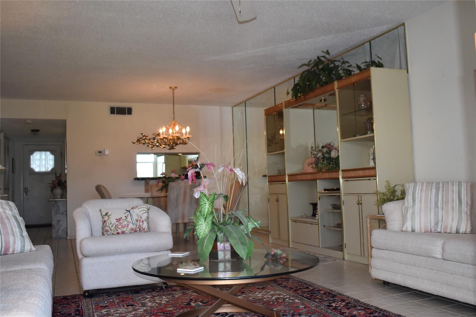 325 Causeway, FL