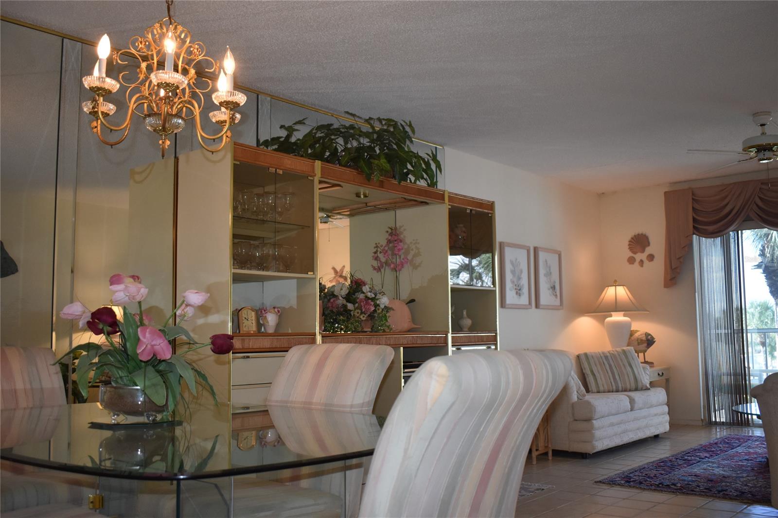 325 Causeway, FL