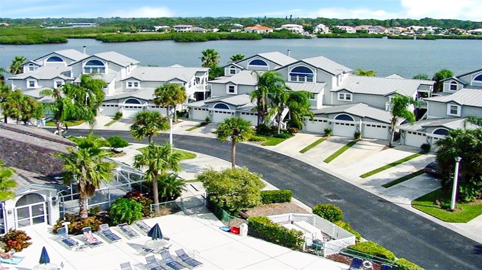 1351 Siesta Bayside Drive, FL