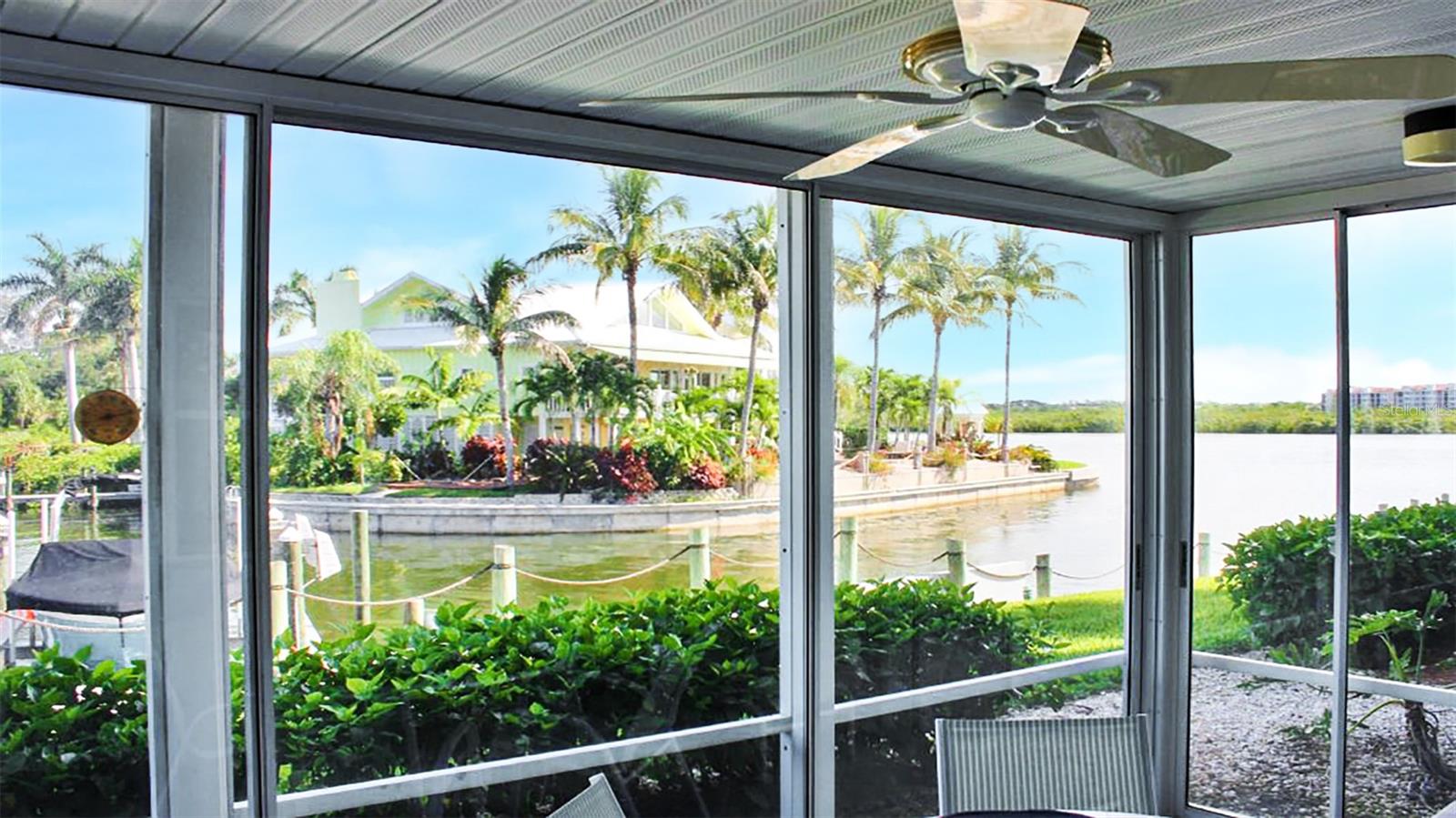 1351 Siesta Bayside Drive, FL