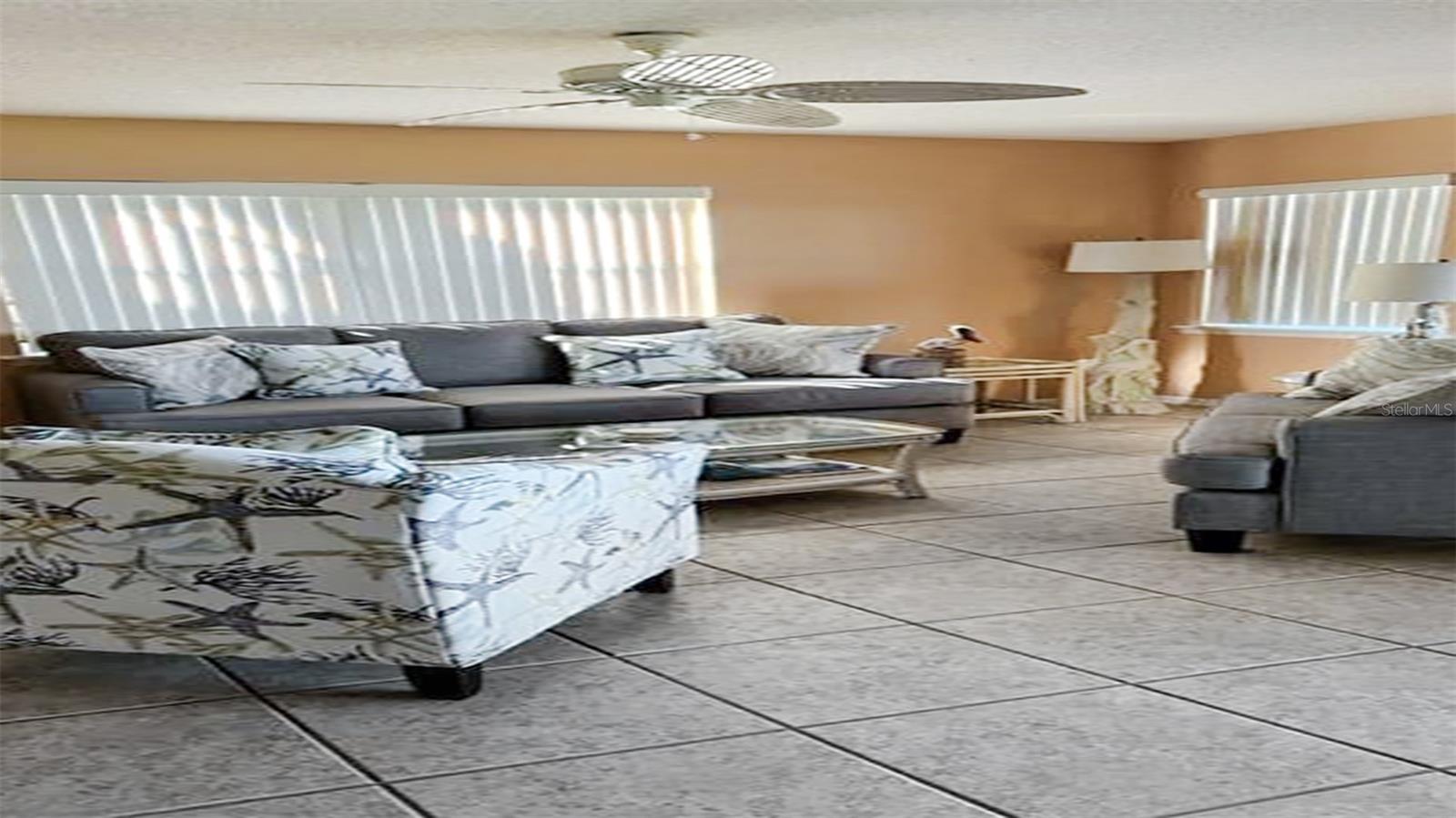 1365 Siesta Bayside Drive, FL