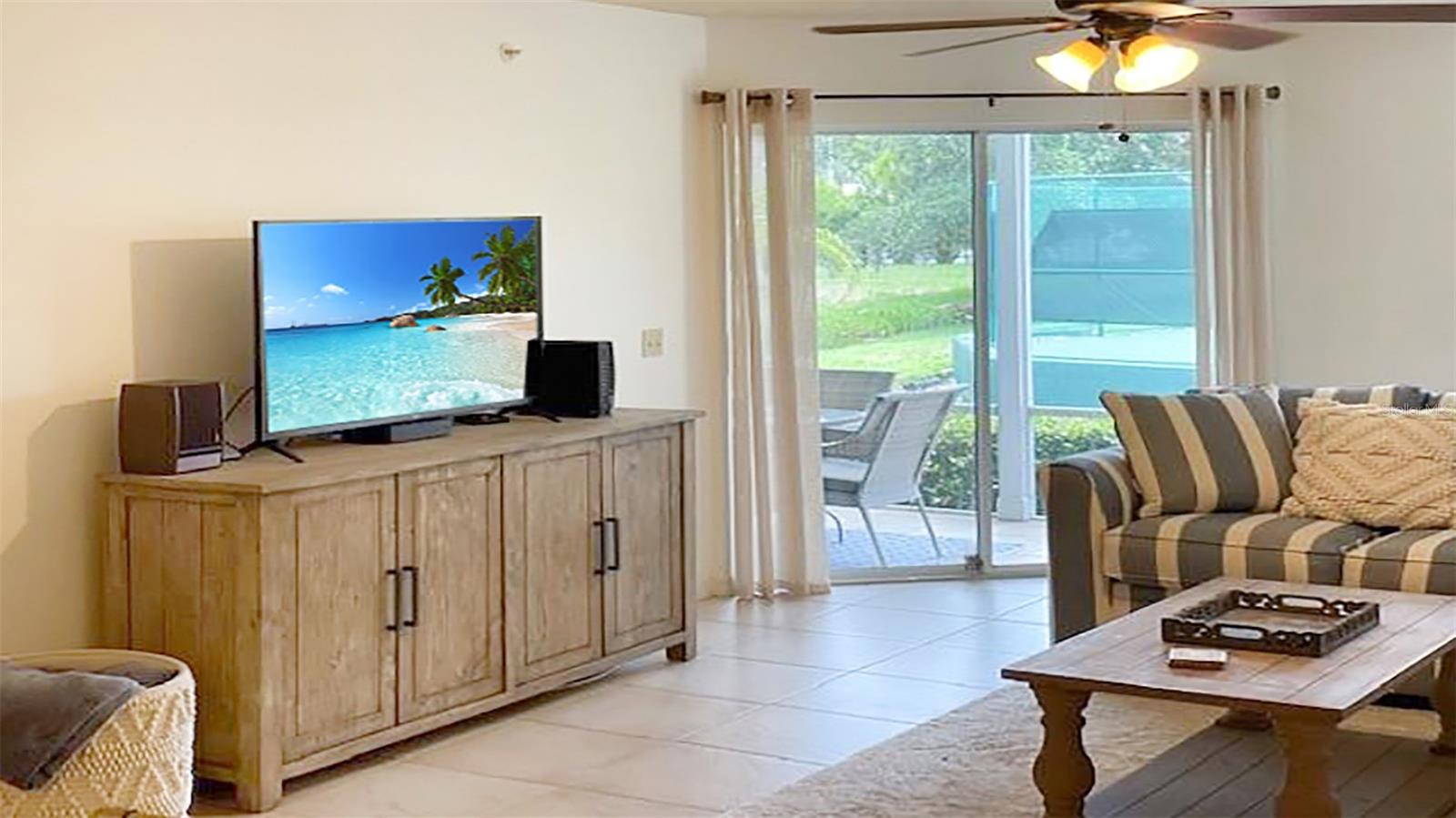 1230 Siesta Bayside Drive, FL