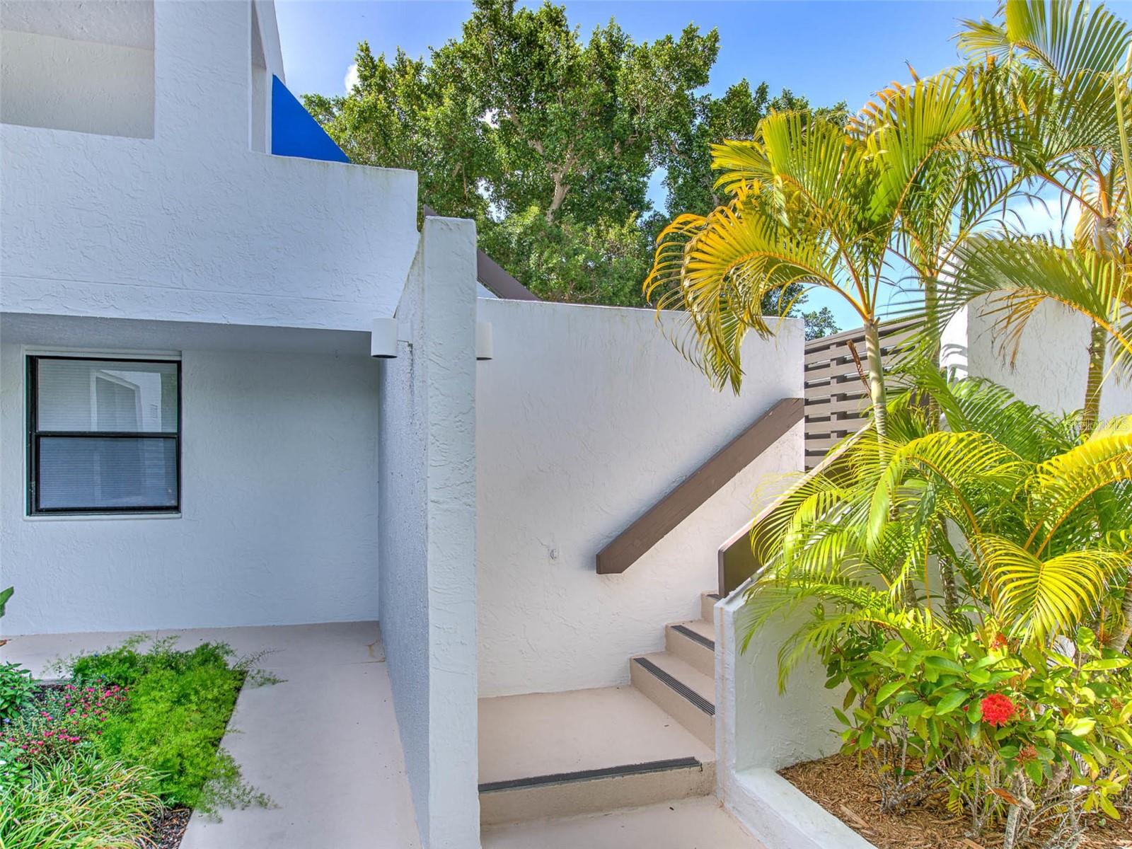 519 Bayport Way, FL