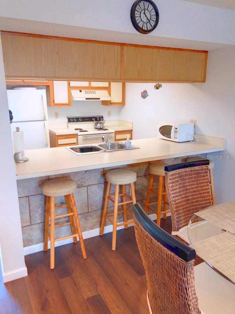 4056 Oakview Drive, FL
