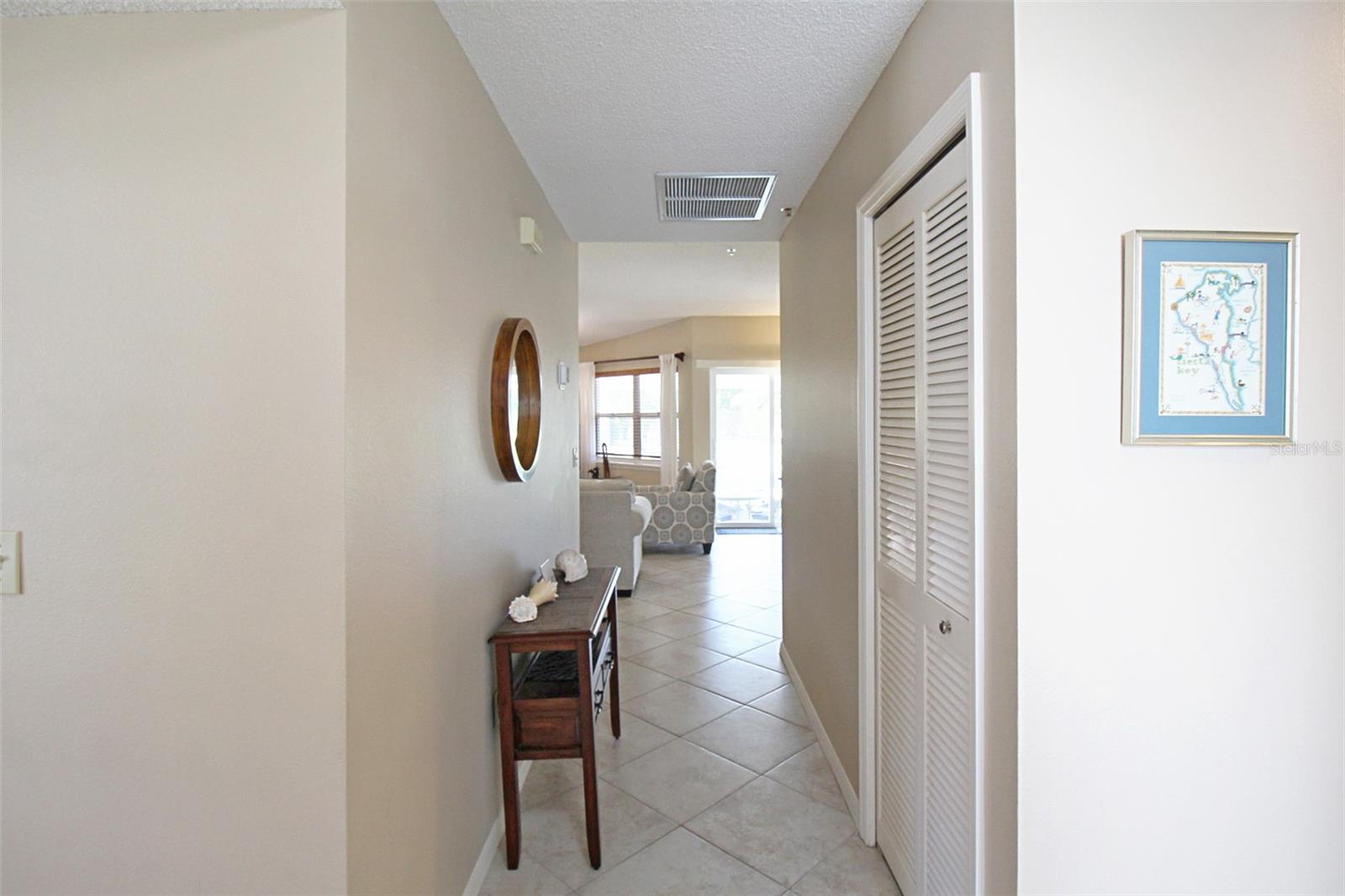 1260 Siesta Bayside Drive, FL