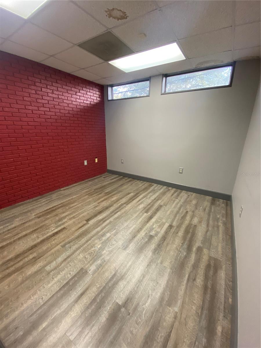 2501 Orient Road, FL