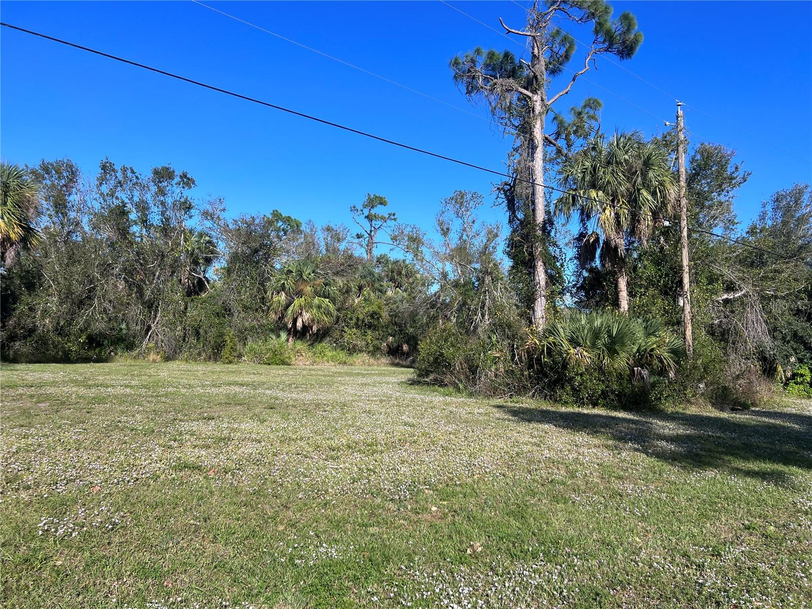 16819 Acapulco Road, FL