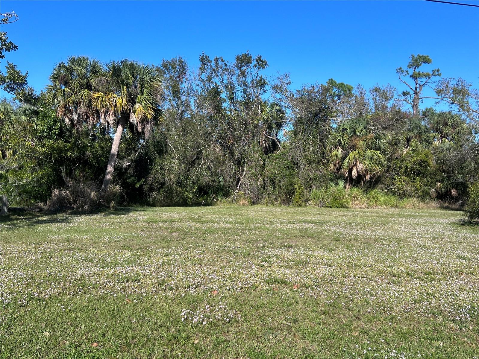 16819 Acapulco Road, FL