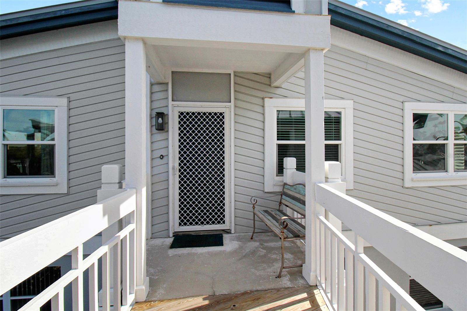 1373 Siesta Bayside Drive, FL