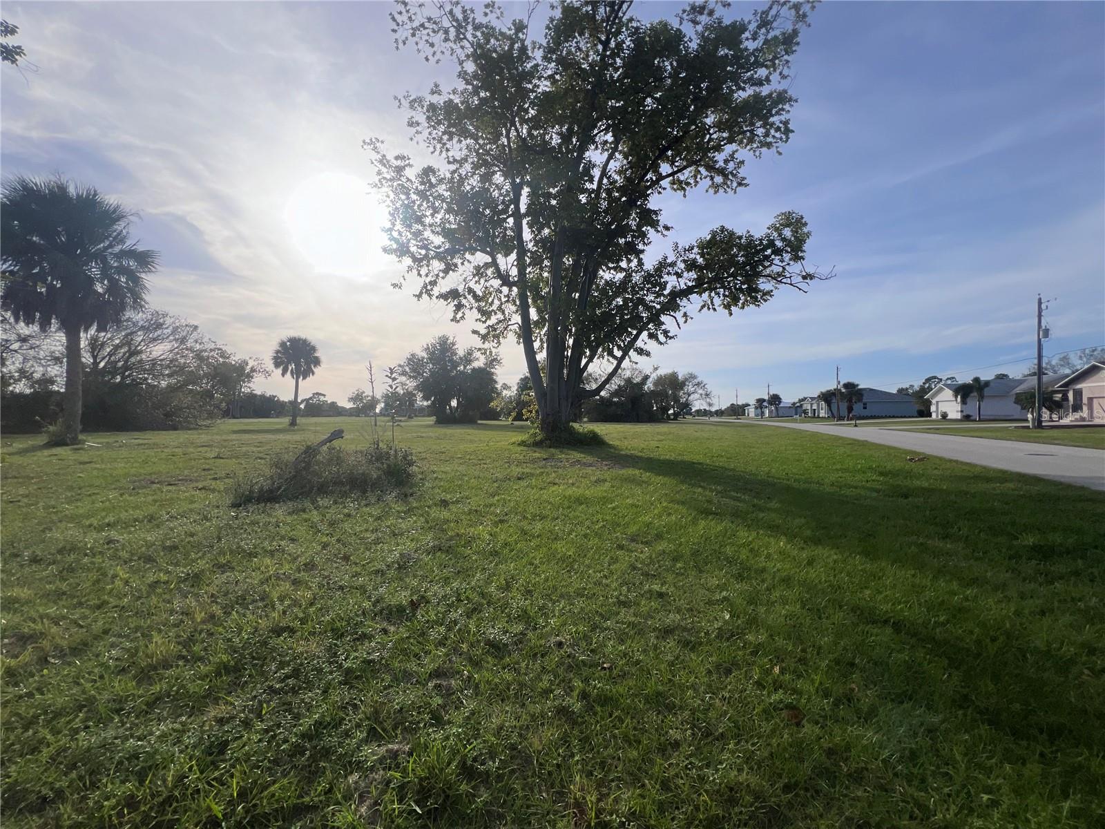 16811 Acapulco Road, FL
