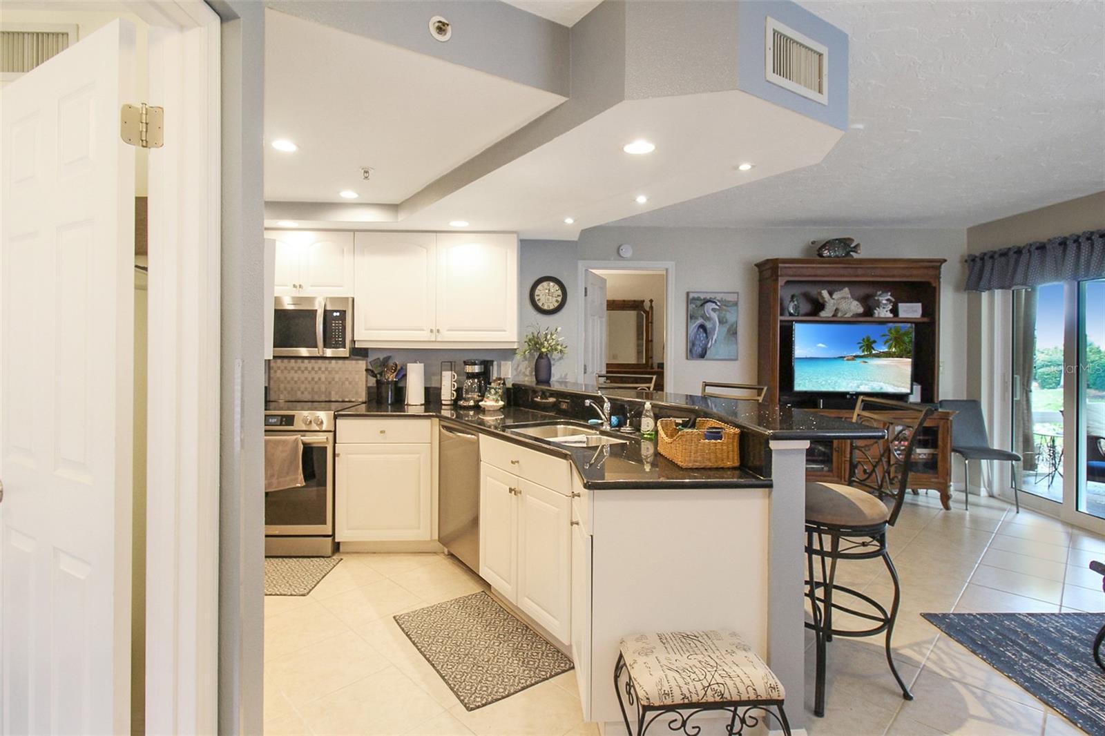 1364 Siesta Bayside Drive, FL