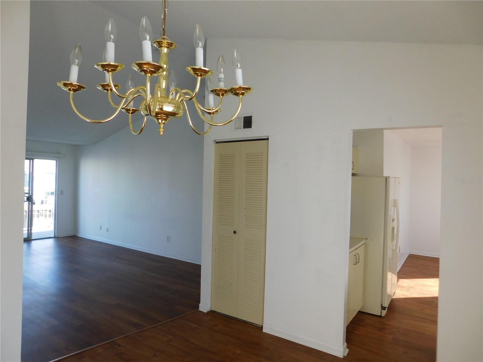 2540 Woodgate Boulevard, FL