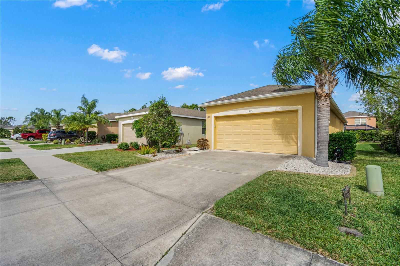 11815 Tempest Harbor Loop, FL