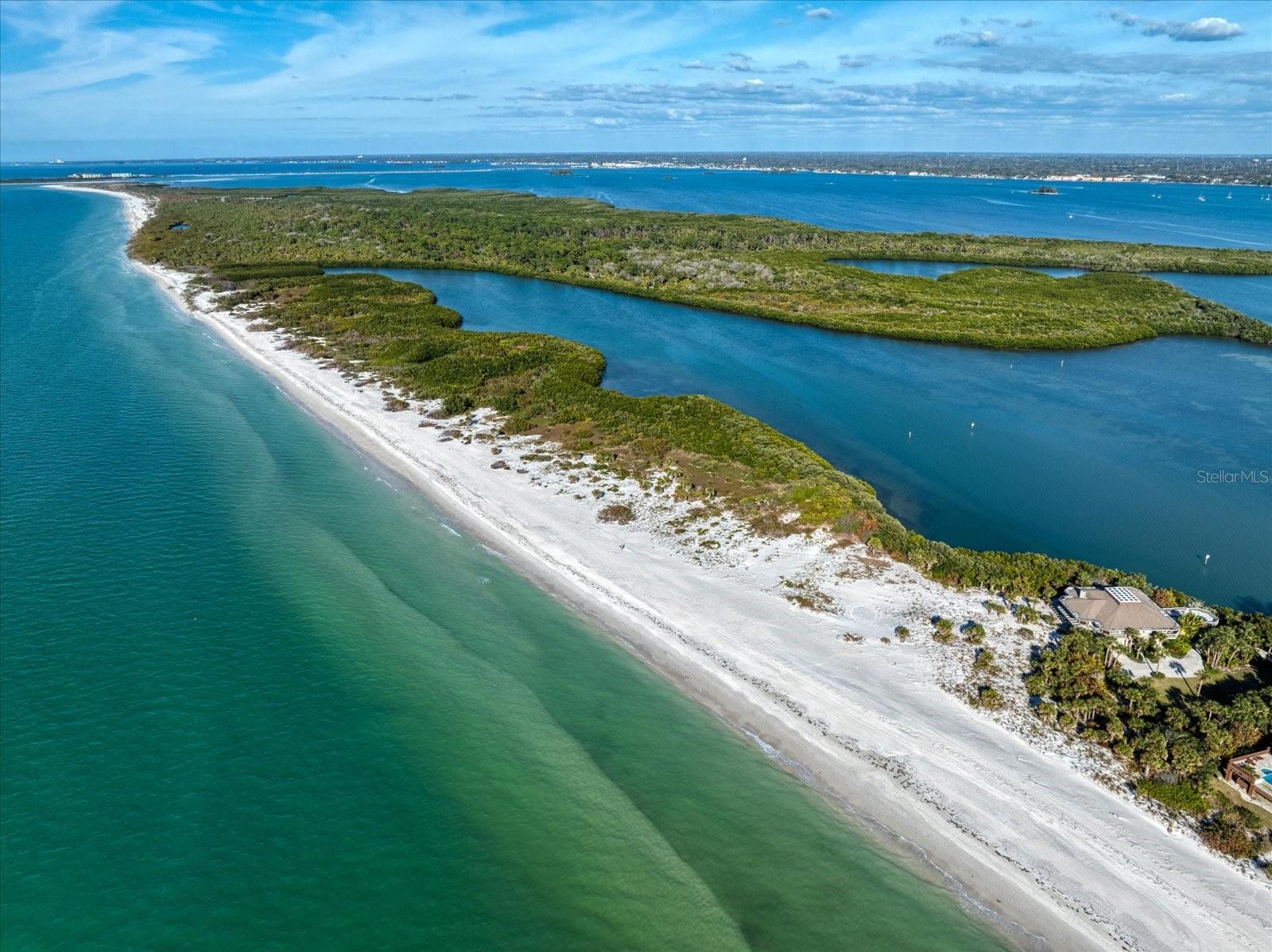 1198 Mandalay Point, FL