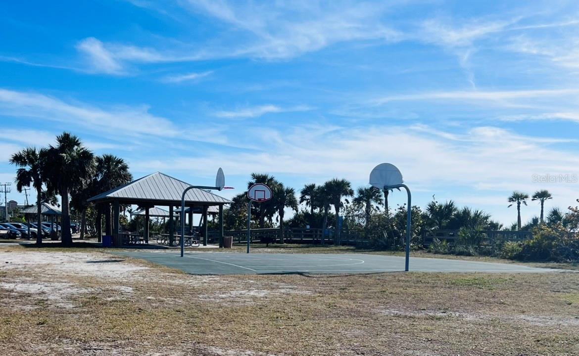 Silverleaf Road, FL