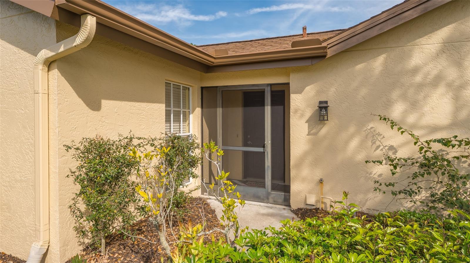 5905 Doral Drive, FL