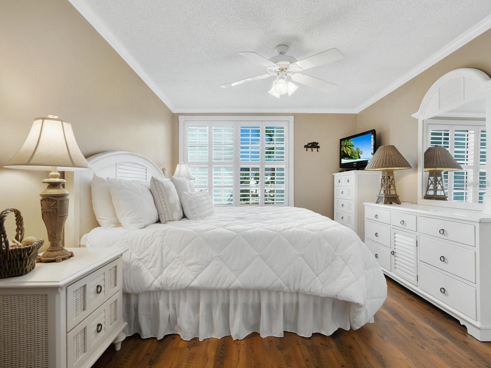 600 Sutton Place, FL