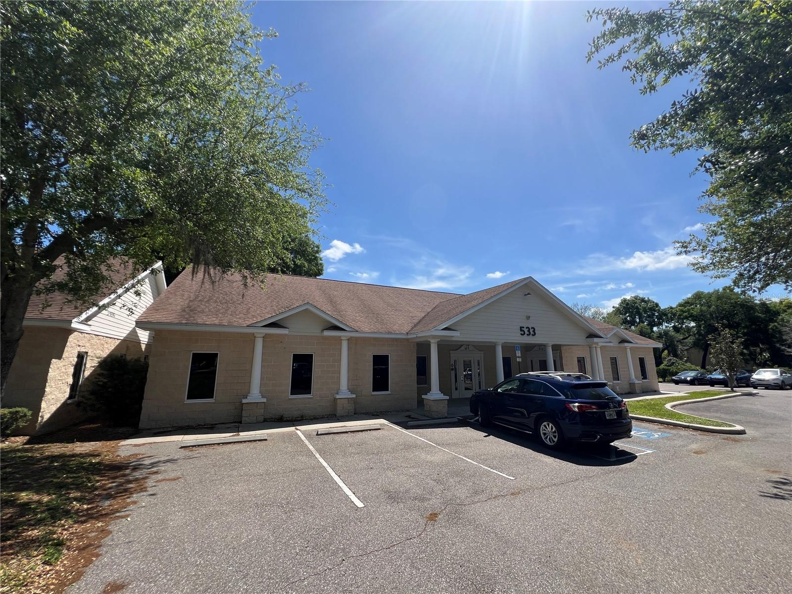 533 Medical Oaks Avenue, FL