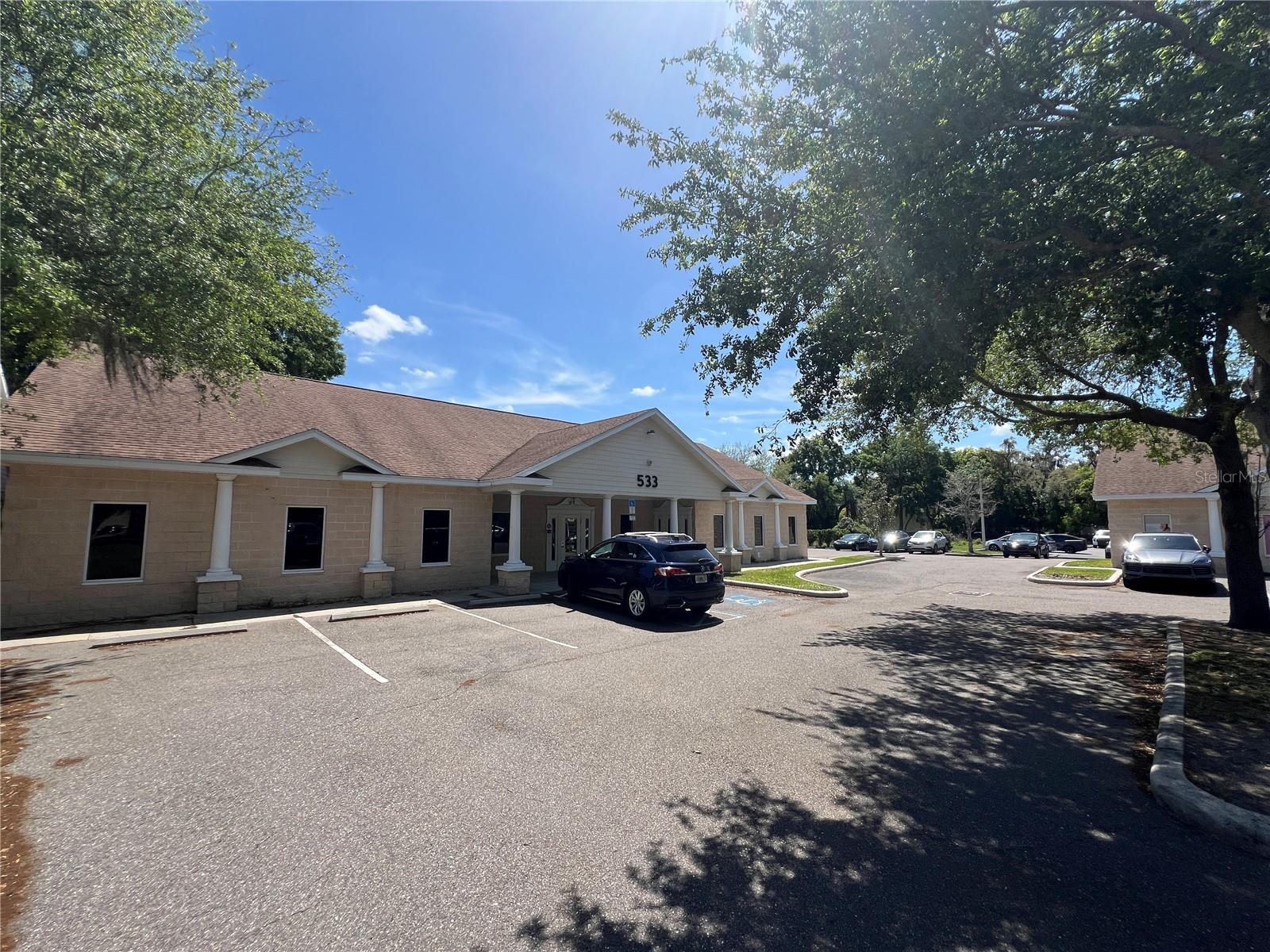 533 Medical Oaks Avenue, FL