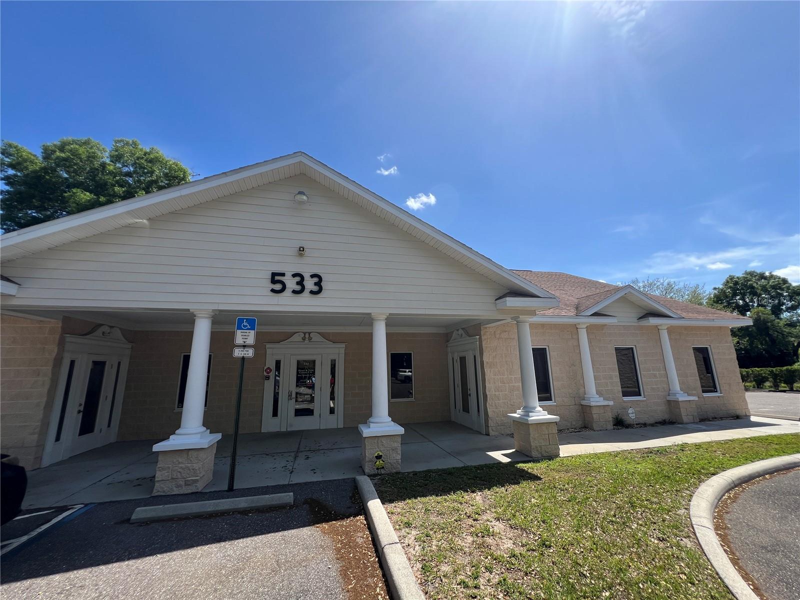 533 Medical Oaks Avenue, FL