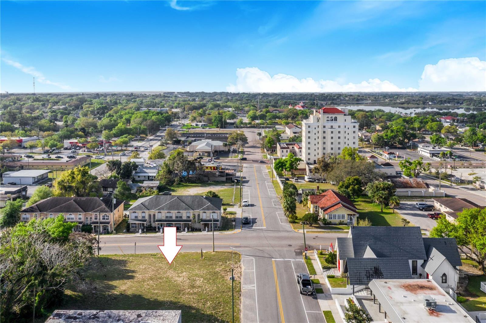 902 Main Street, FL
