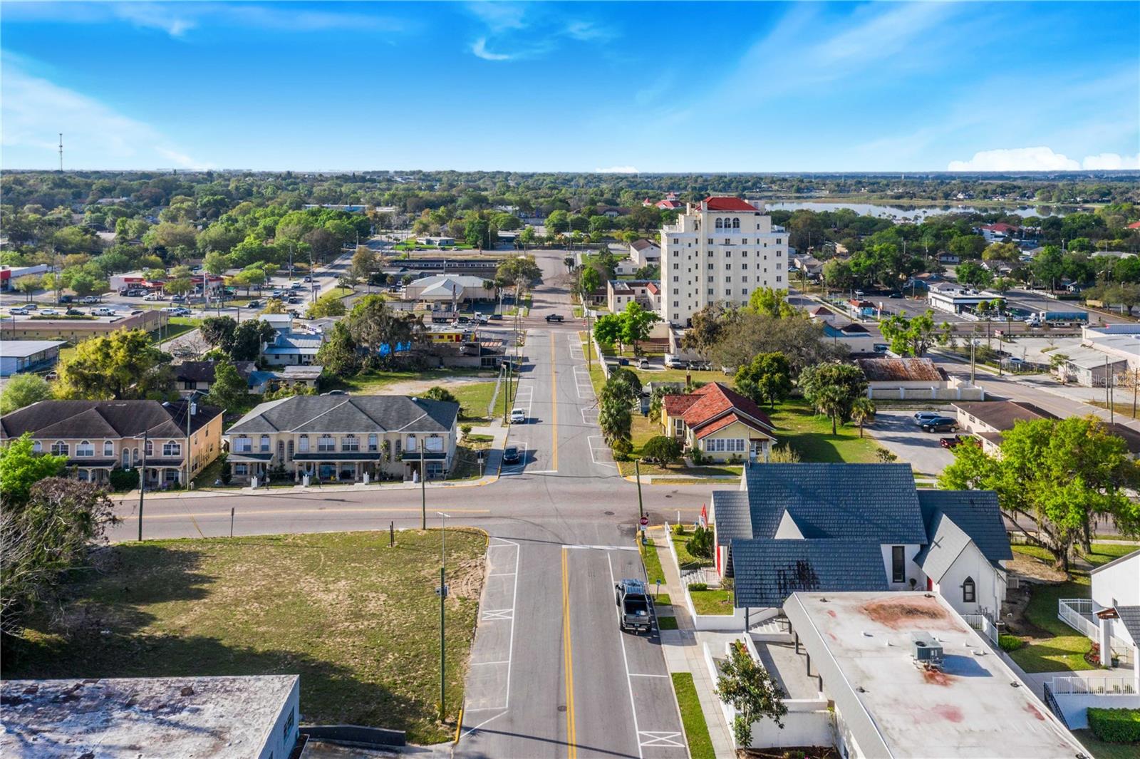 902 Main Street, FL