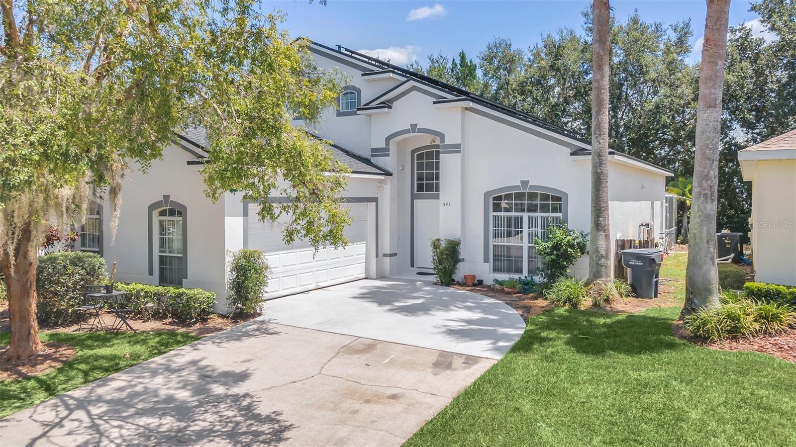 541 Castlemain Circle, FL