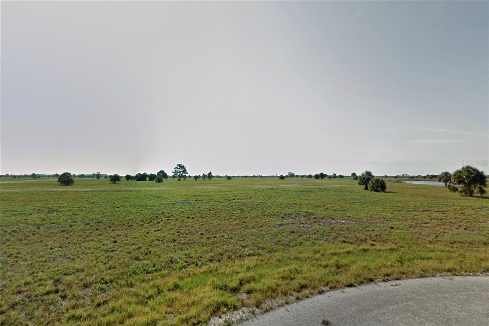 6 Fir Court, FL
