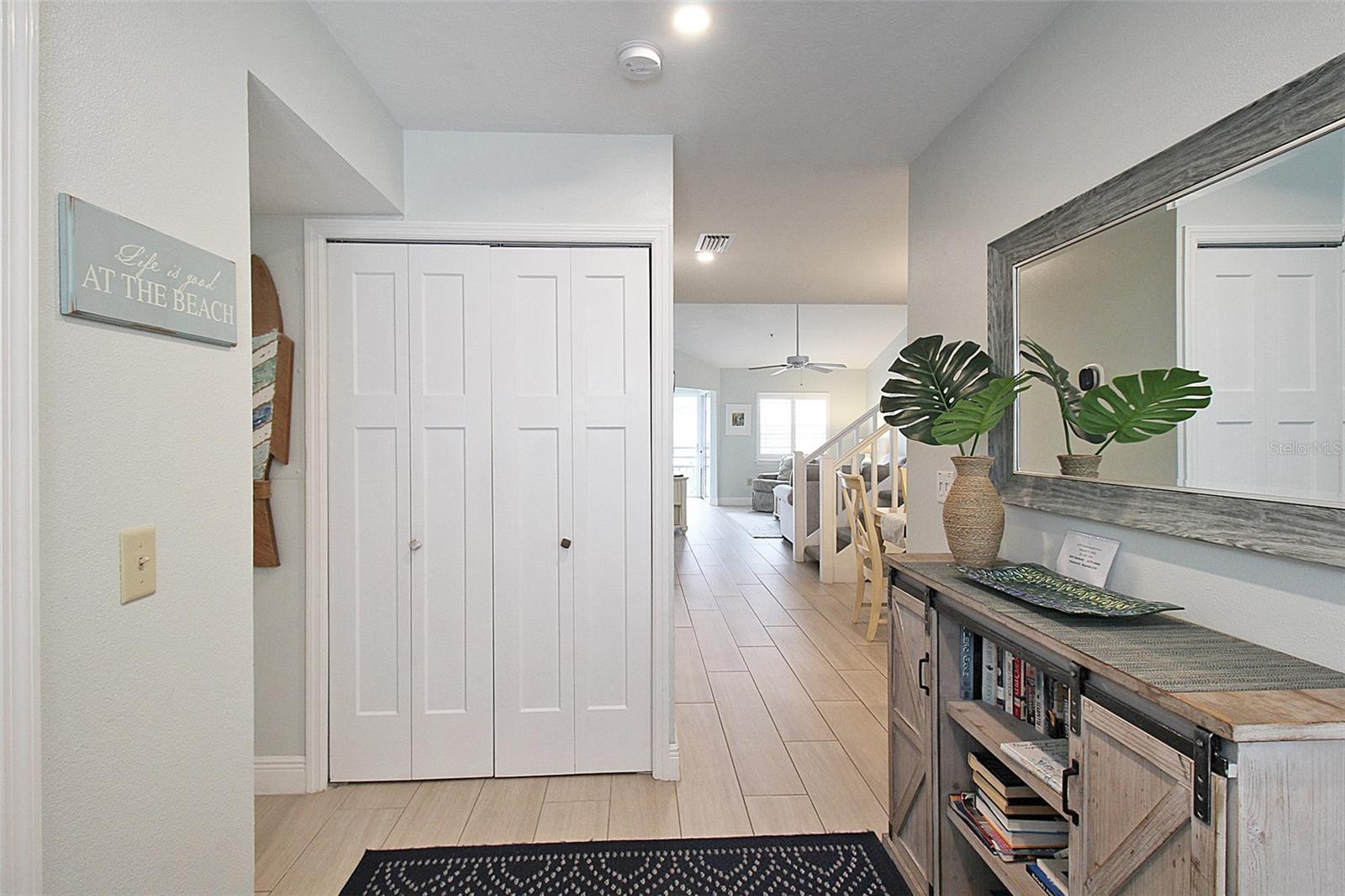 1275 Siesta Bayside Drive, FL