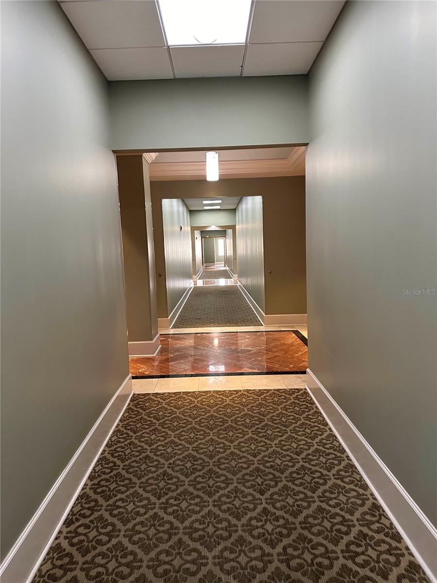 7065 Westpointe Boulevard, FL