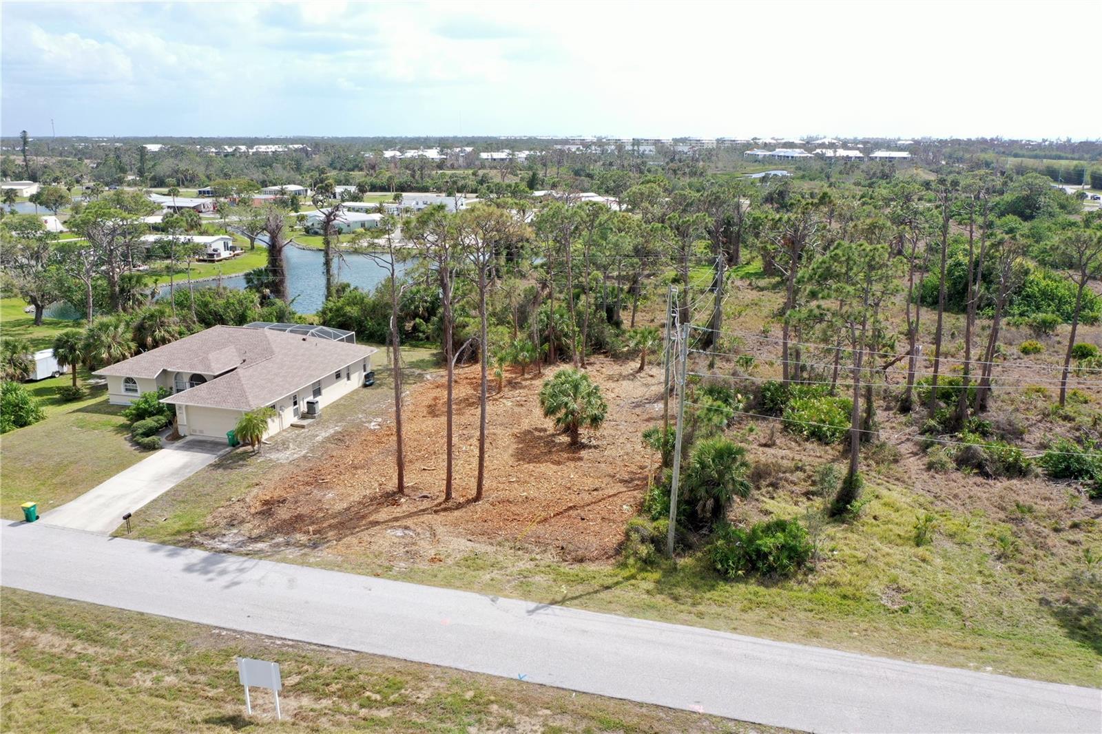8905 Bantry Bay, FL