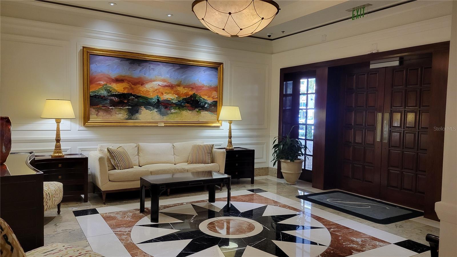 50 Central Avenue, FL