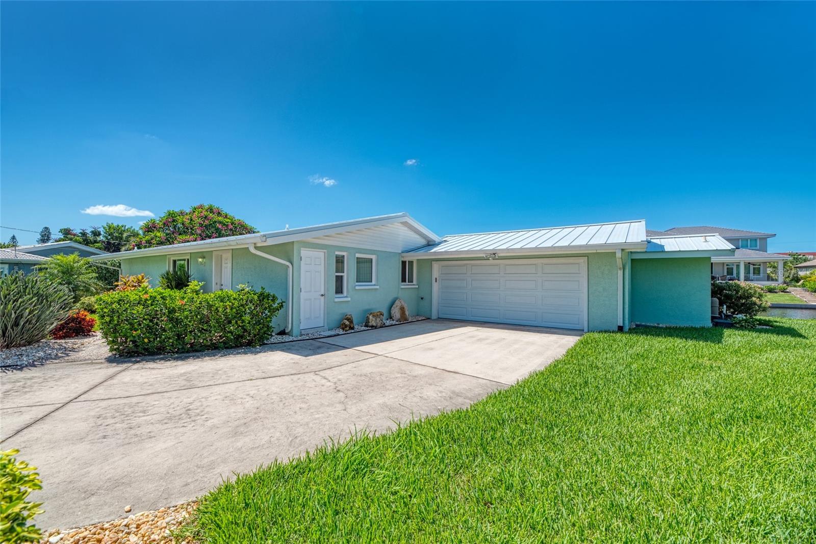 5577 Contento Drive, FL