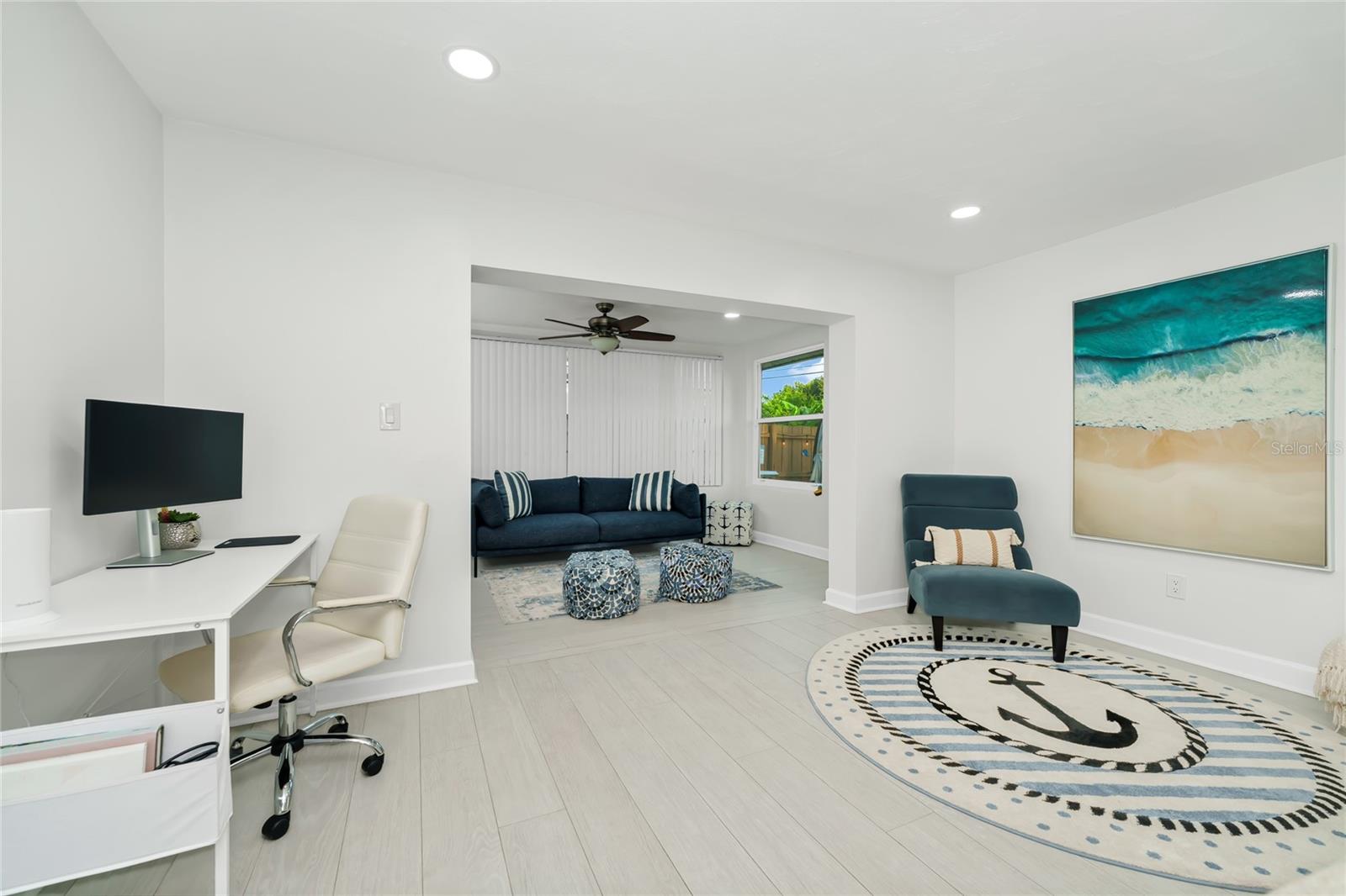363 Harbor Dr, FL