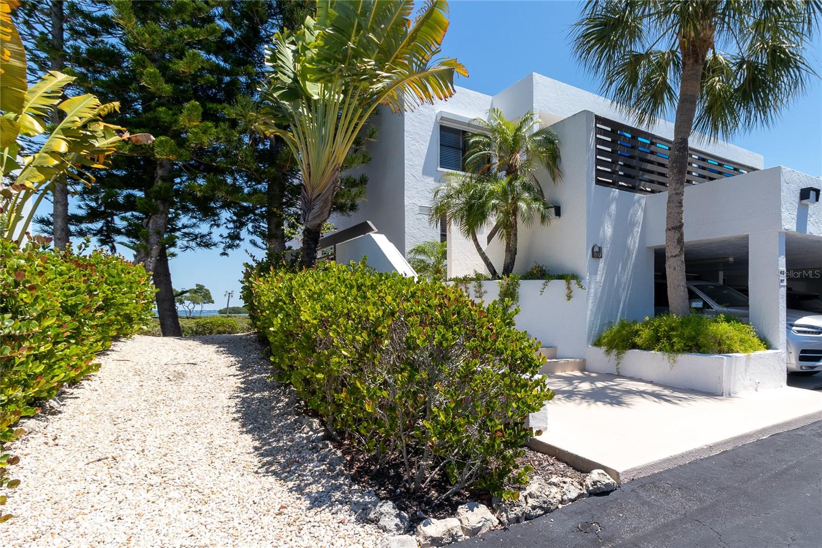 817 Bayport Way, FL